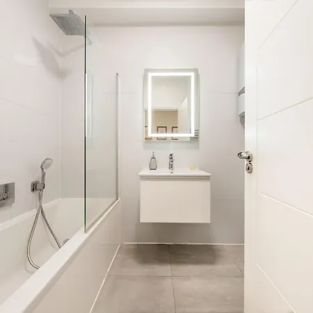 Maida Vale - Carlton Vale Apartments London Exterior photo
