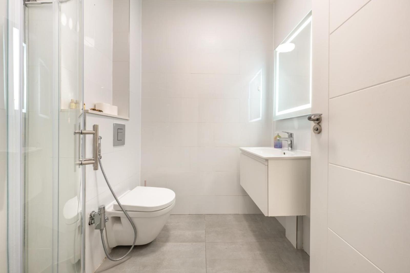 Maida Vale - Carlton Vale Apartment