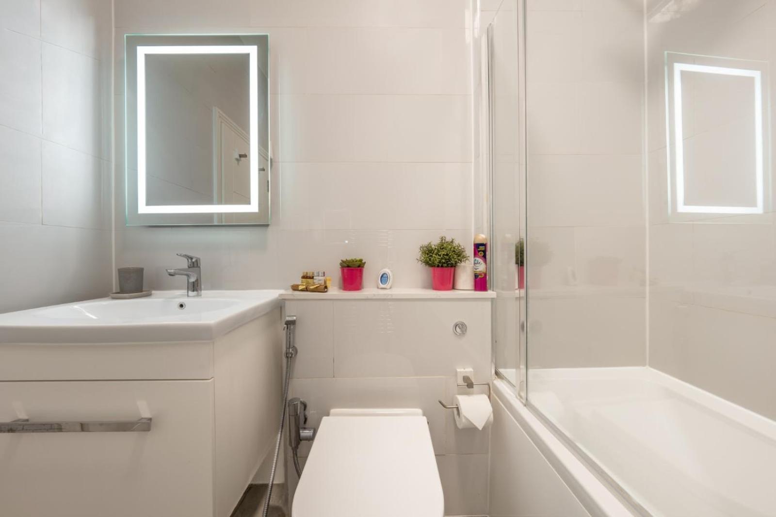 Maida Vale - Carlton Vale Apartment *